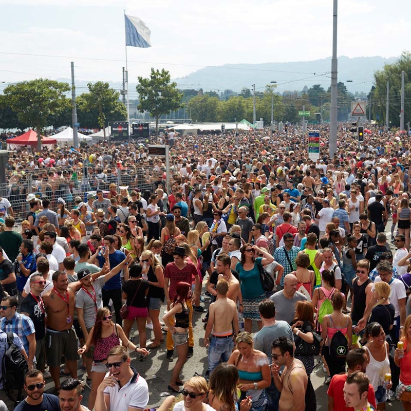 Desfile en la calle Image for Desfile en la calle