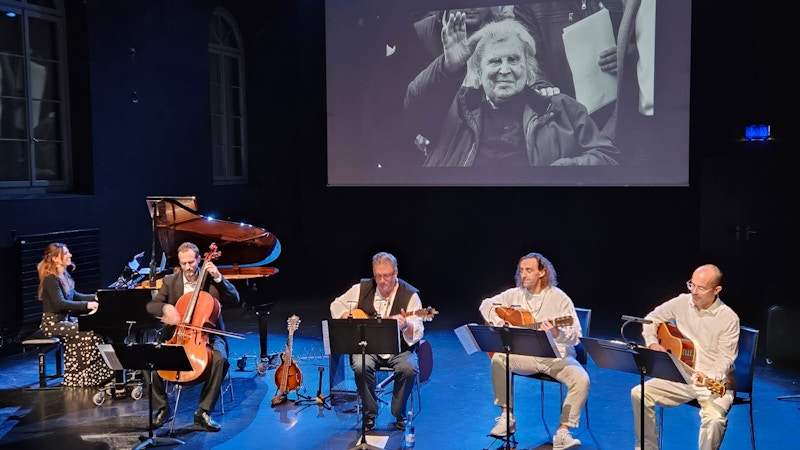 Tragoudi – 100 Jahre Mikis Theodorakis Image for Tragoudi – 100 Jahre Mikis Theodorakis