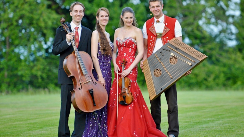 Neujahrskonzert: Klassik trifft Folklore Image for Neujahrskonzert: Klassik trifft Folklore