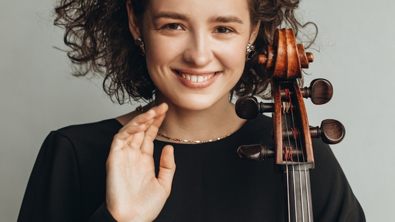 Anastasia Kobekina: Violoncelle français Image for Anastasia Kobekina: Violoncelle français