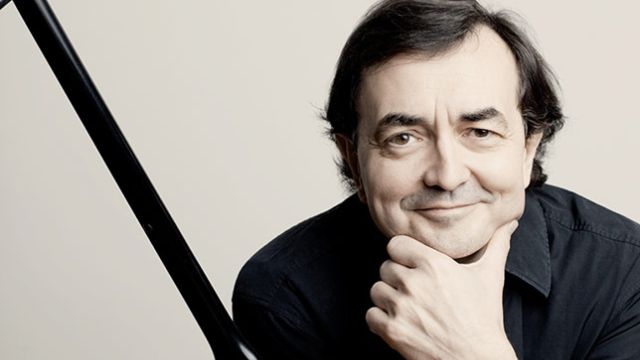 Pierre-Laurent Aimard, Klavier/Camerata Salzburg