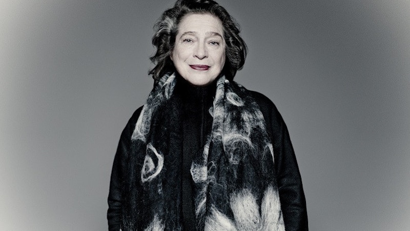 Elisabeth Leonskaja spielt Mozart