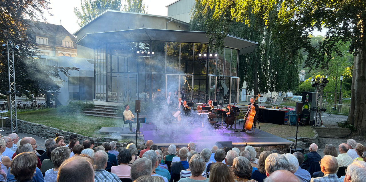 NEUE KURKAPELLE BADEN UND SIMON LIBSIG