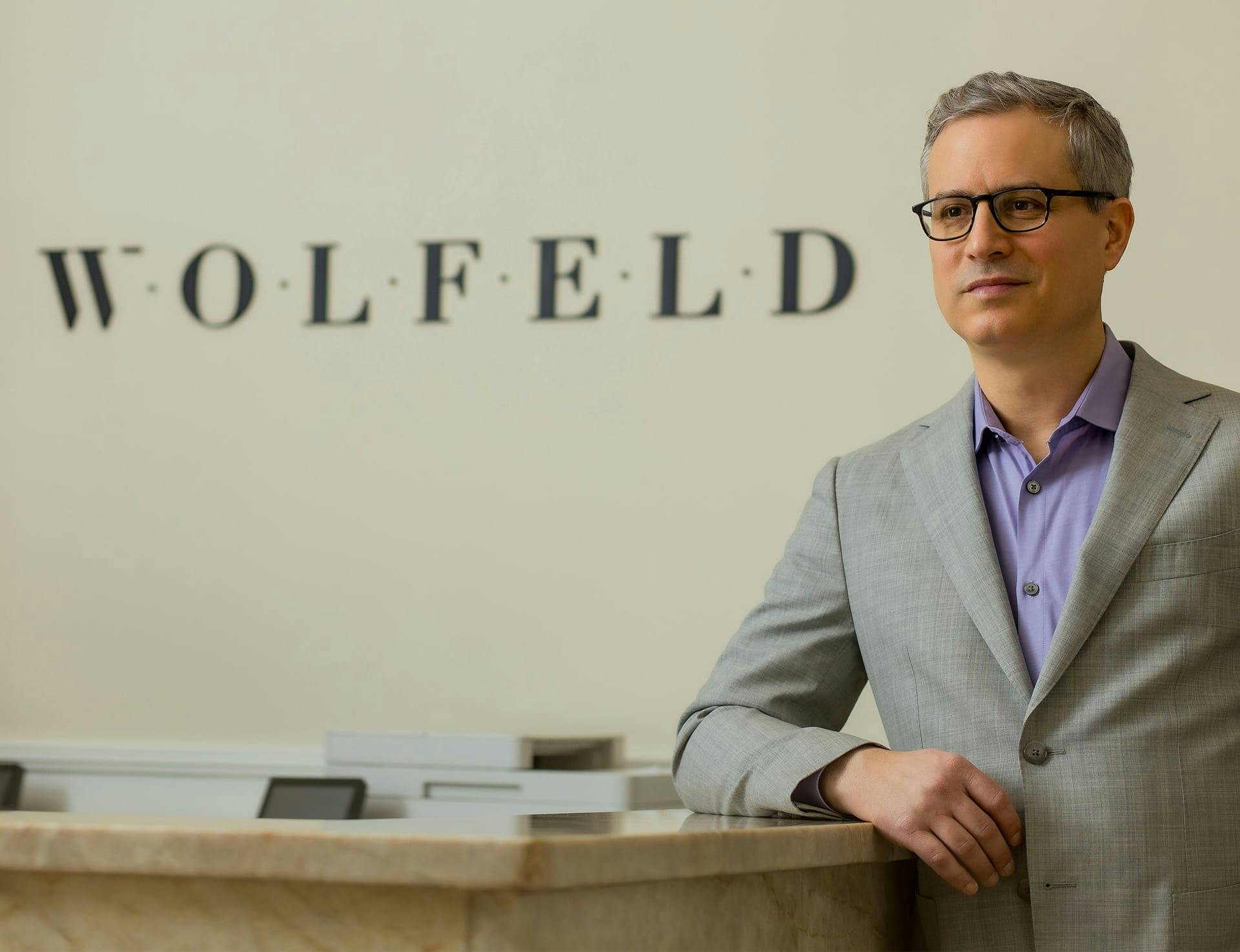 Dr. Wolfeld