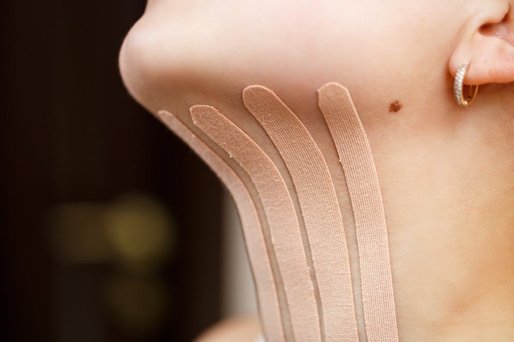 Instant neck lift tape is a non-surgical option for a youthful neck appearance