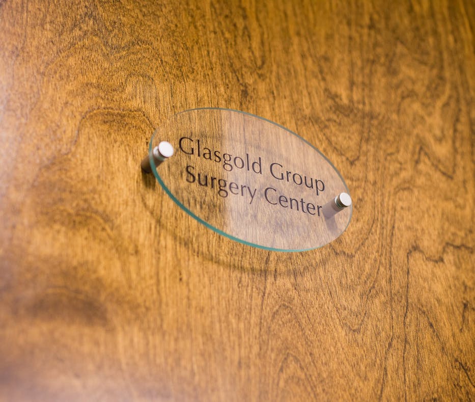 Glasgold Group Surgery Center sign