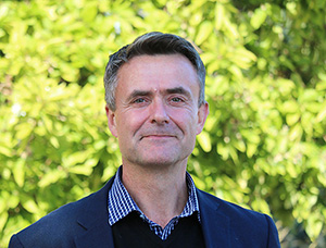 Alistair crop small