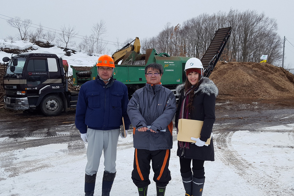 Jade with two co workers outsude