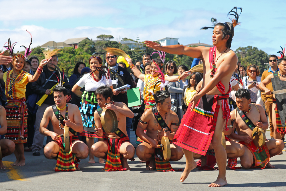 Filipino cultural dancer