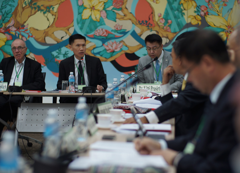 Round table discussion scene