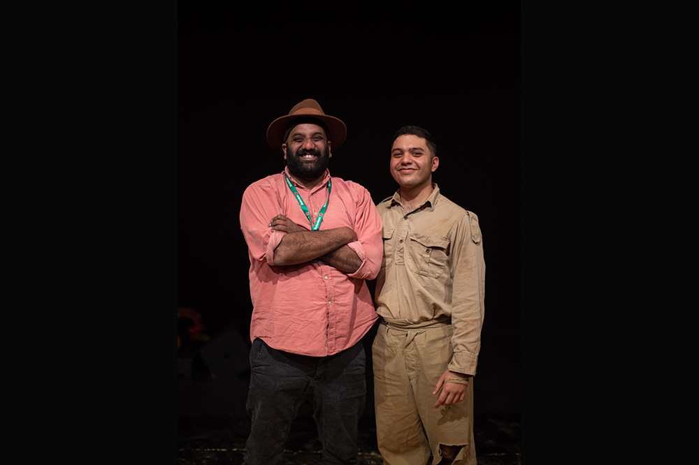 Director Ahi Karunaharan and lead actor Jehangir Homavazir