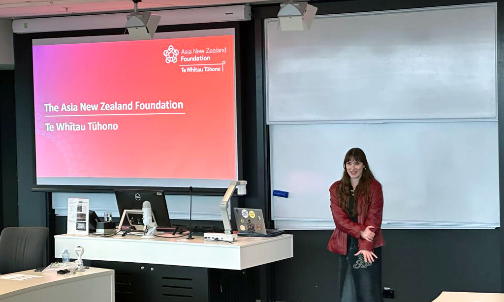 Ruby Dalmer presenting to a room