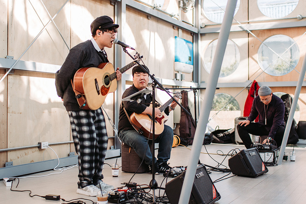 A Korean band rehearsing