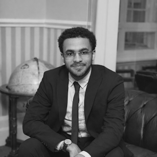 Picture of Rivers MacMahon