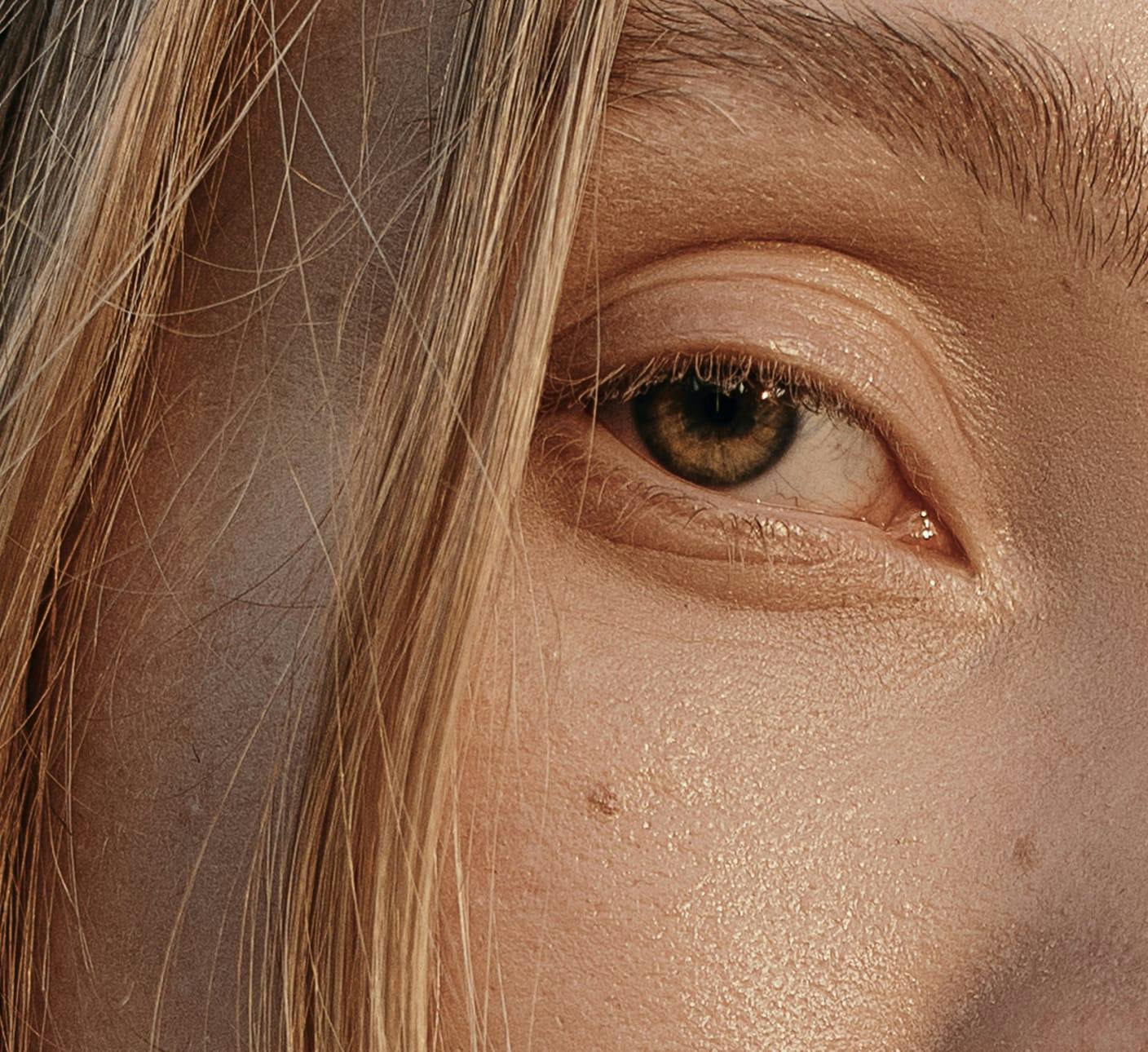 Close-up of a woman’s eye
