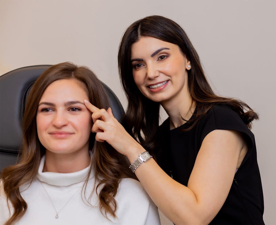 doctor consulting patient