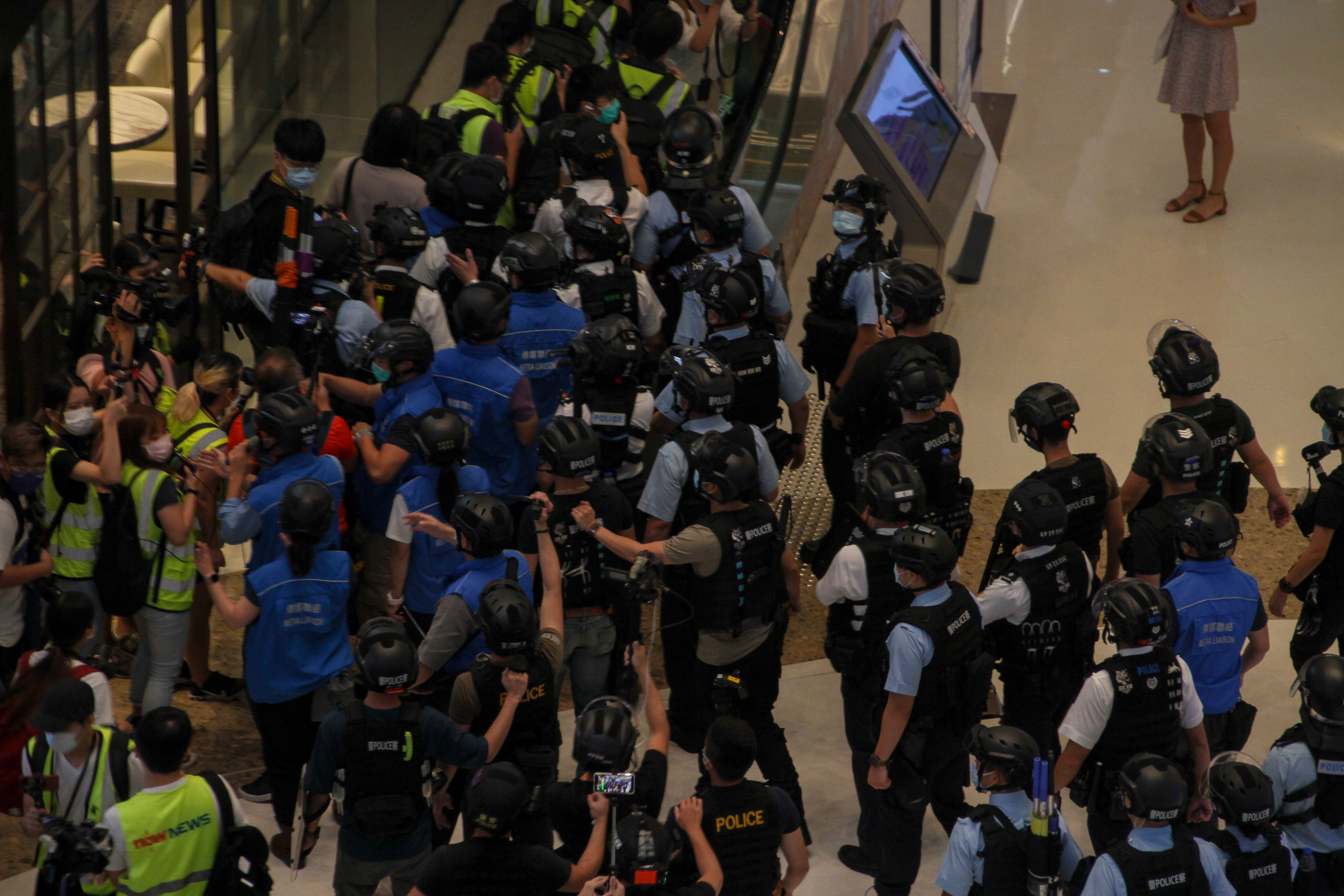 MASS POLICE