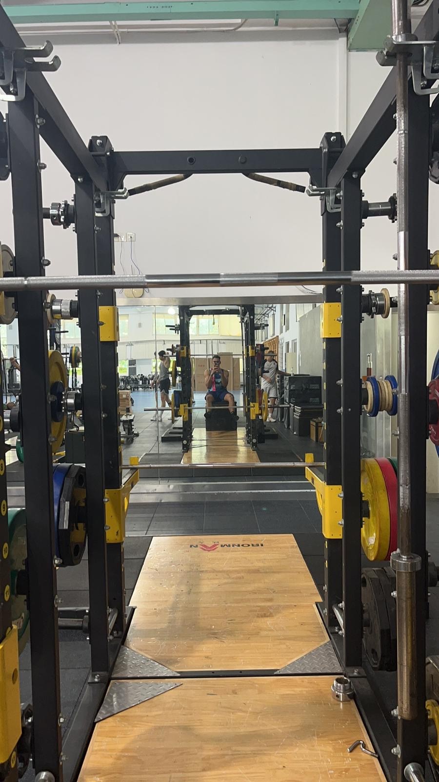 A photo showing a line of gym equipment