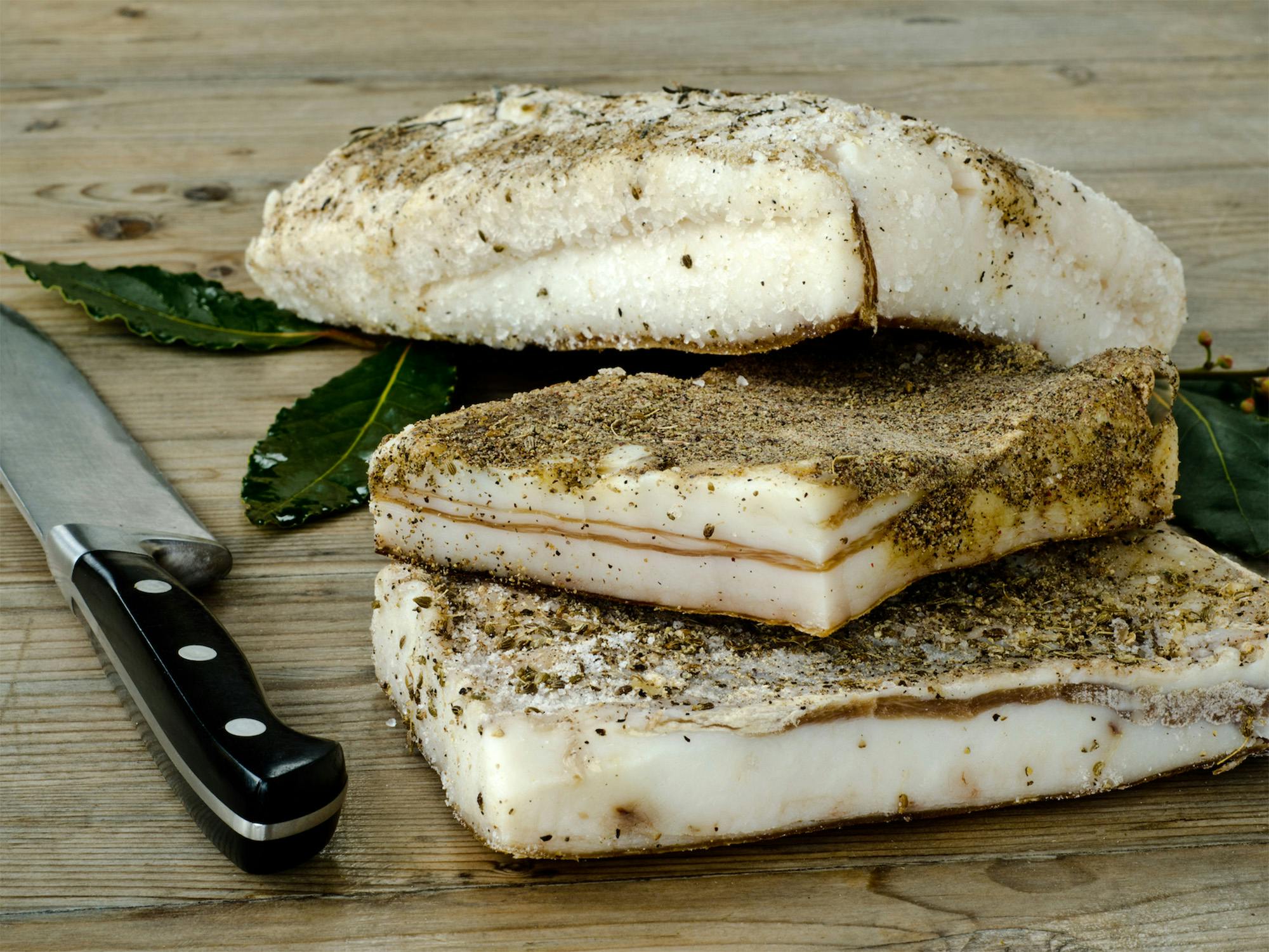 Lardo di Colonnata, specialità delle Apuane