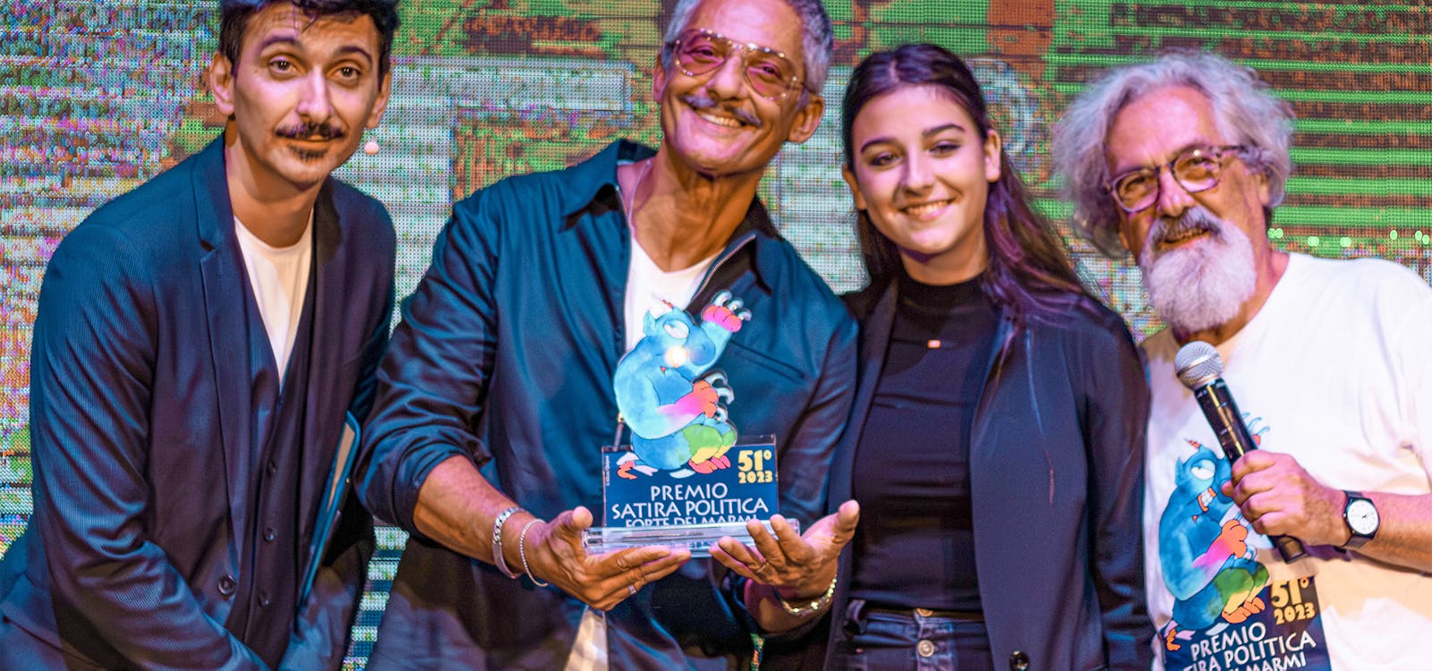 Fiorello premiato nell'edizione 2023 del Premio Satira Forte dei Marmi Fiorello premiato nell'edizione 2023 del Premio Satira Forte dei Marmi