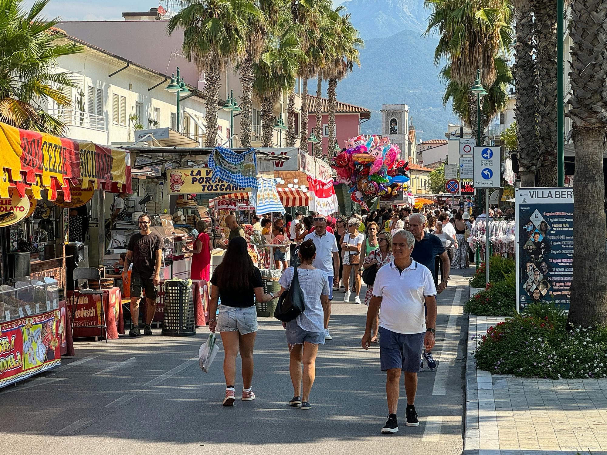 La fiera di Sant'Ermete 2024 a Forte dei Marmi