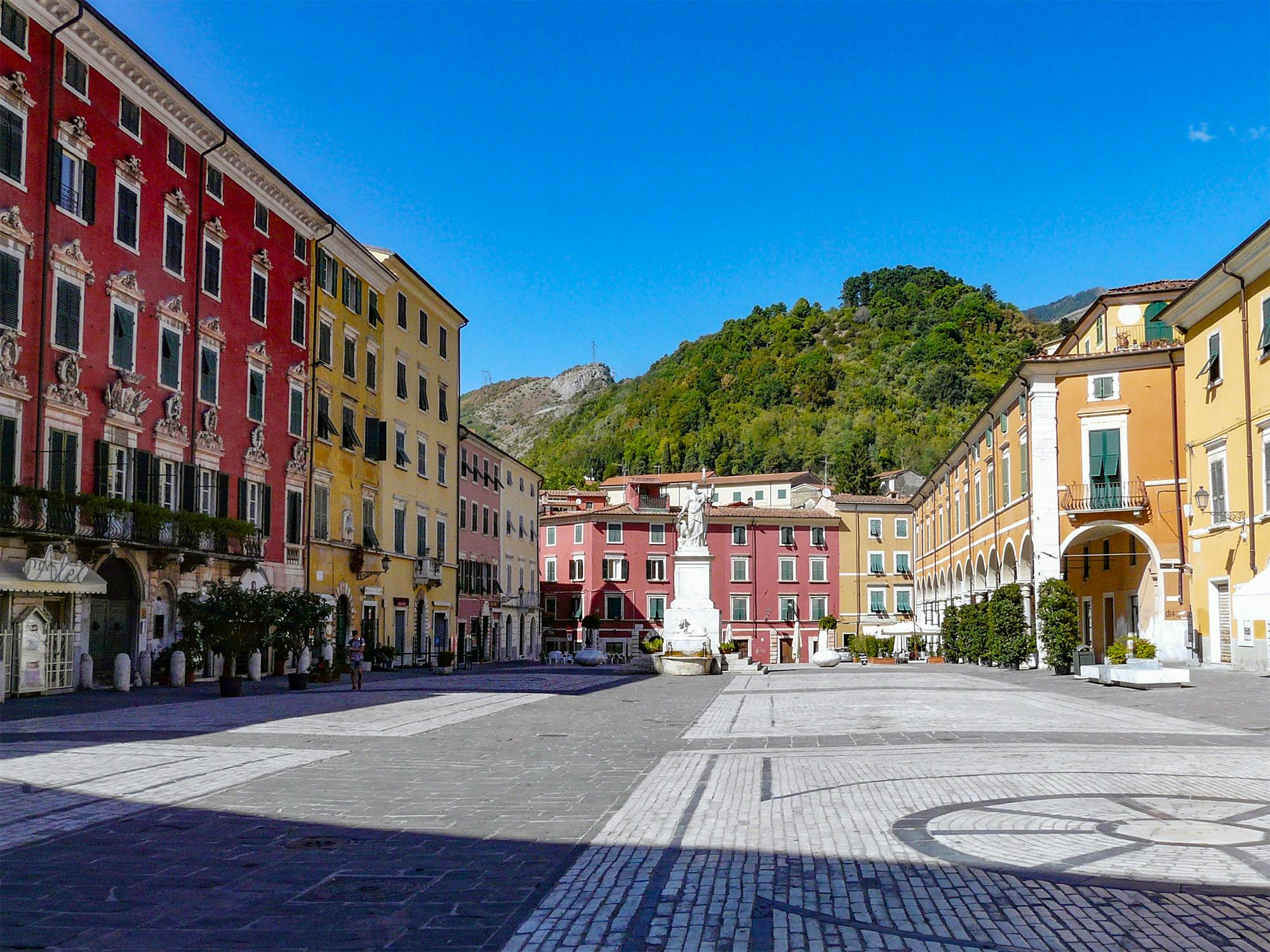 Piazza Alberica a Carrara