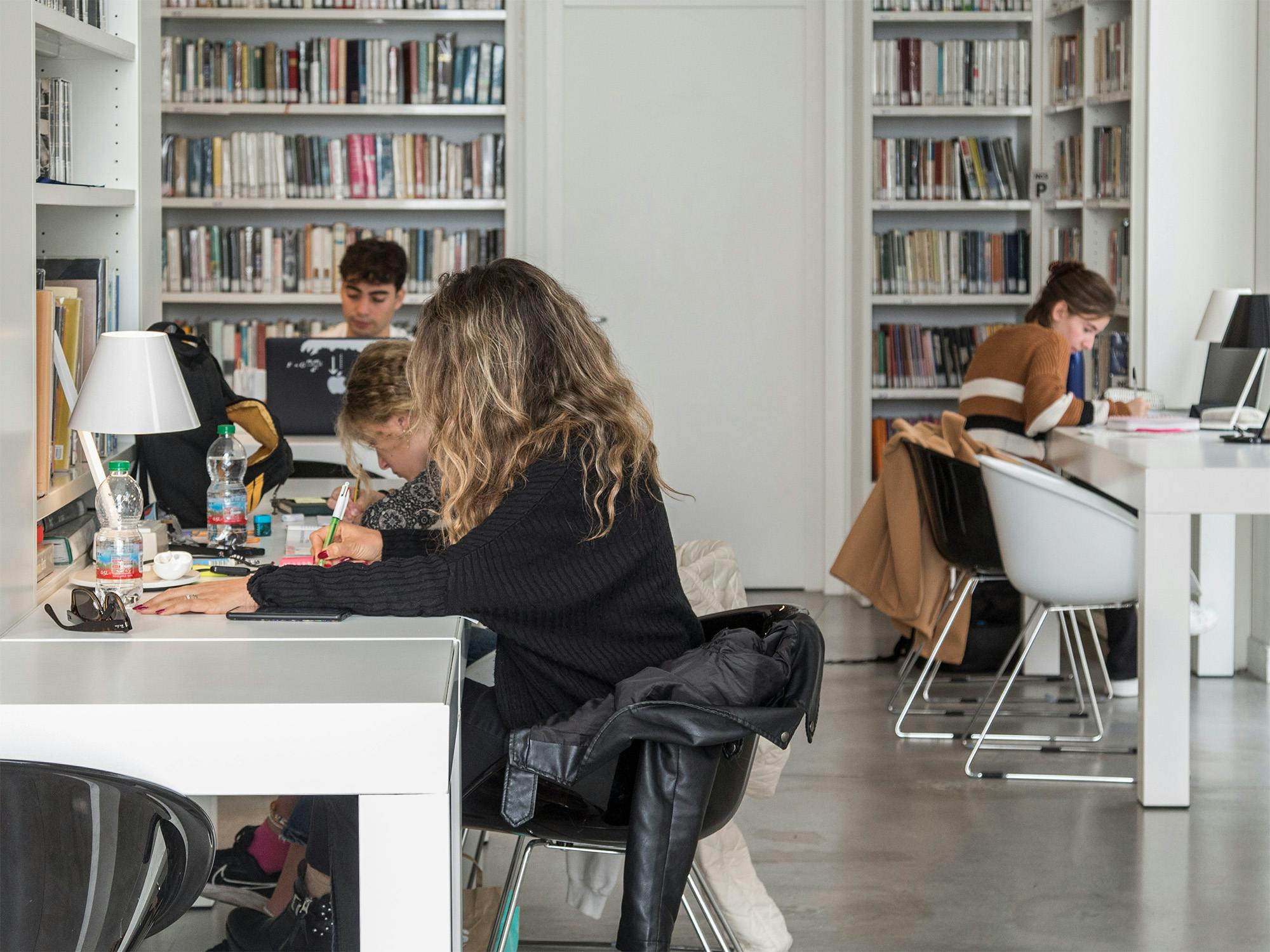 Studio alla biblioteca comunale di Forte dei Marmi