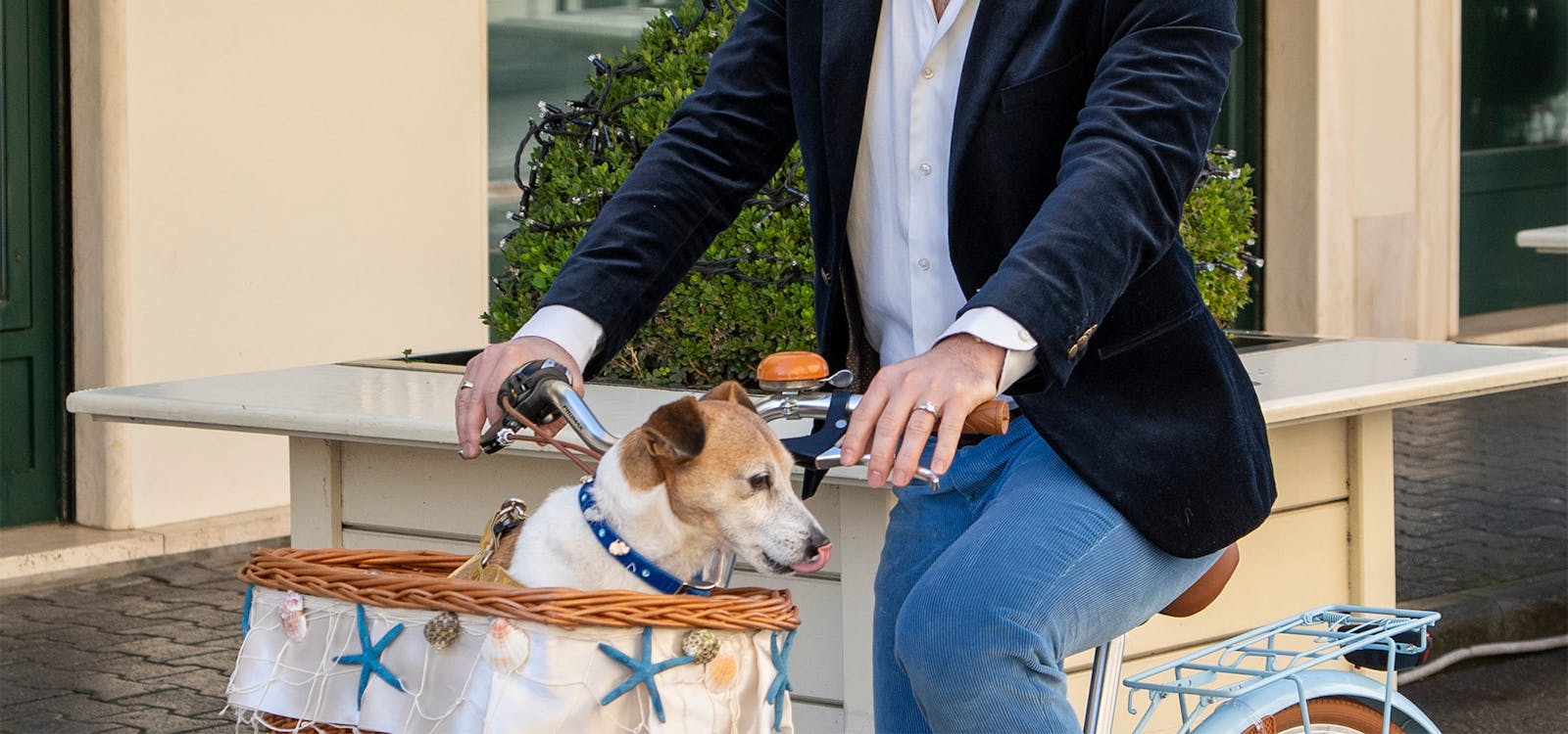 Gironzolando con il cagnolino al Forte Gironzolando con il cagnolino al Forte