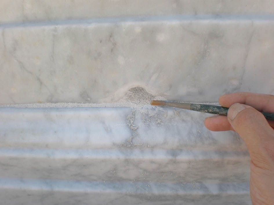 La Fontana di piazza Garibaldi durante il restauro
