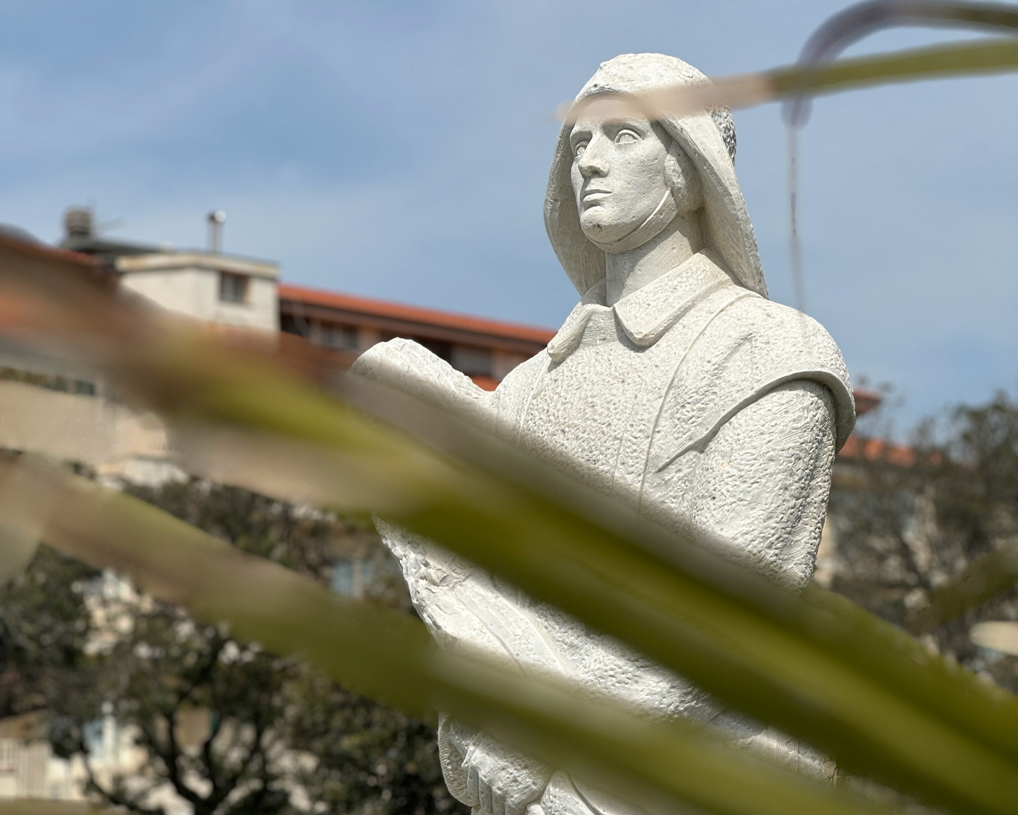 Una scultura di Arturo Dazzi a Forte dei Marmi