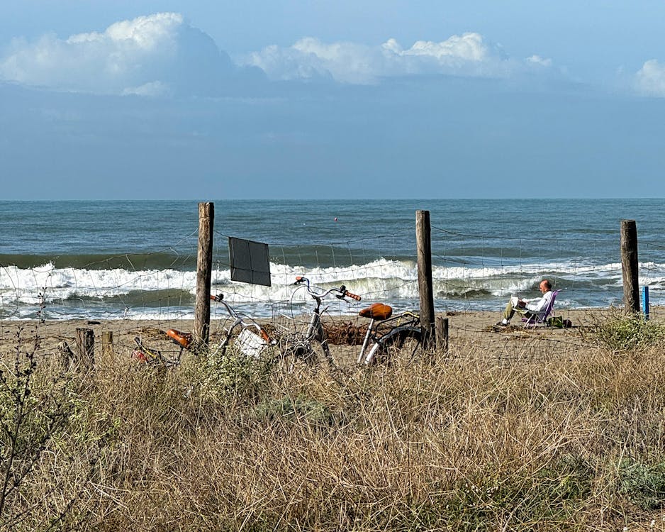Relax sulla spiaggia libera di Forte dei Marmi