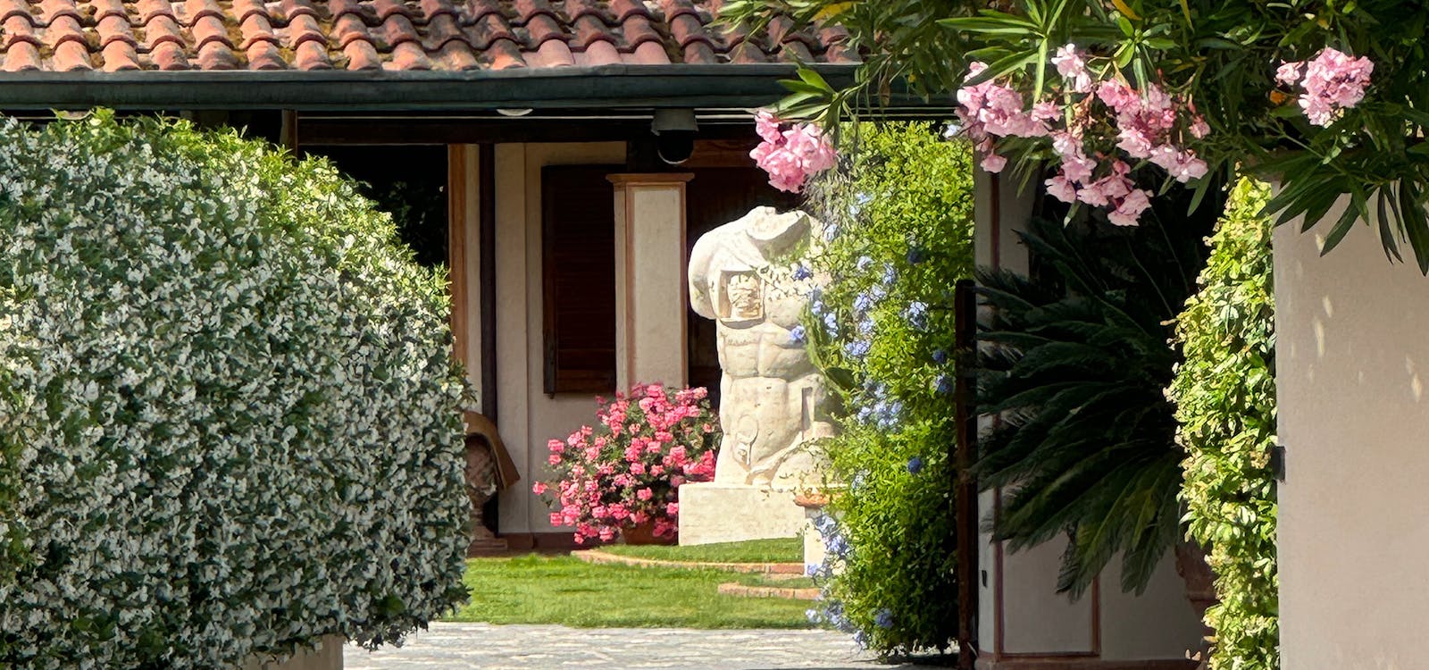 Ville, arte e giardini a Forte dei Marmi Ville, arte e giardini a Forte dei Marmi