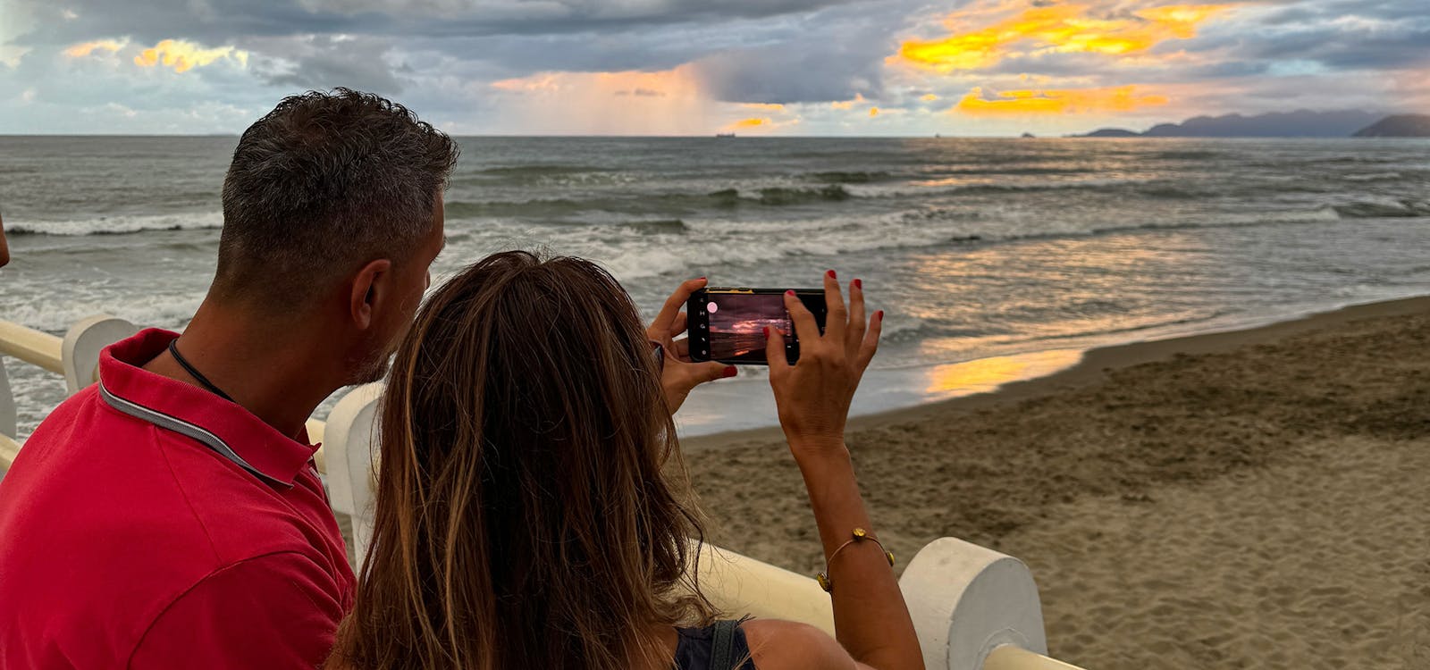Tramonto dal pontile di Forte dei Marmi Tramonto dal pontile di Forte dei Marmi