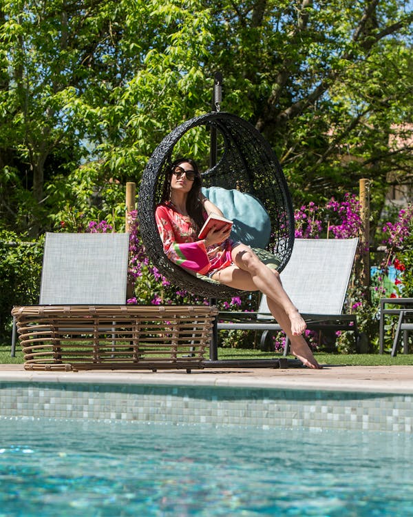 Relax in piscina in hotel a Forte dei Marmi