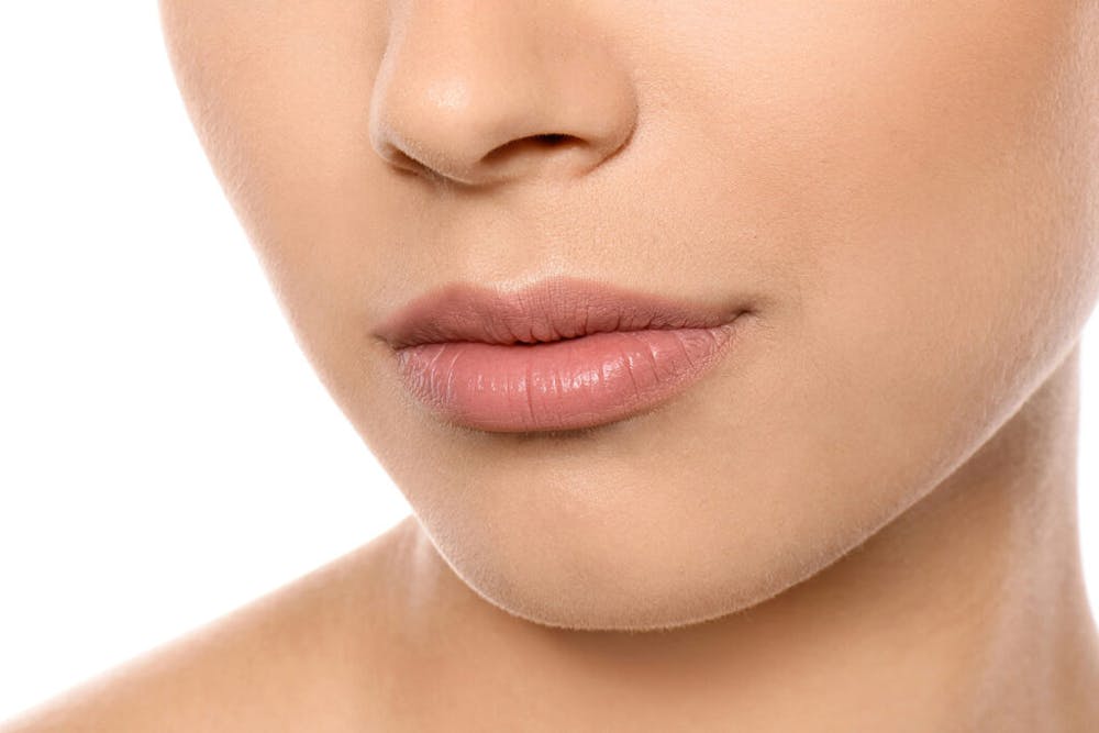 By reducing the size and volume of the upper and lower lips, lip reduction surgery can drastically improve the overall appearance of lip size.