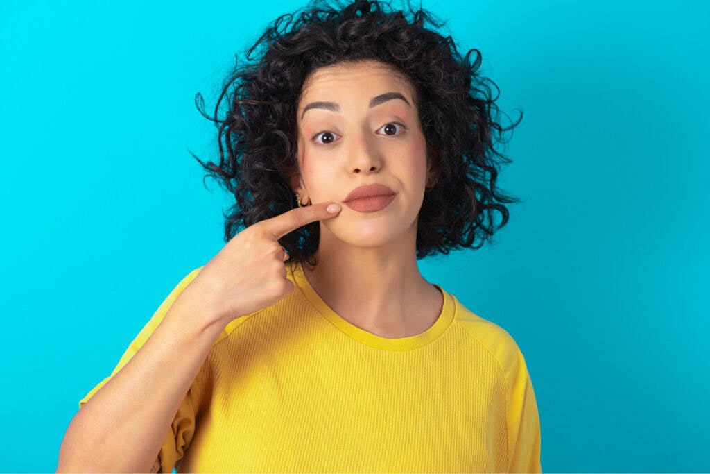 Lip reduction surgery can provide patients with both cosmetic and functional benefits, such as a more balanced facial appearance and improved speech or eating difficulties.