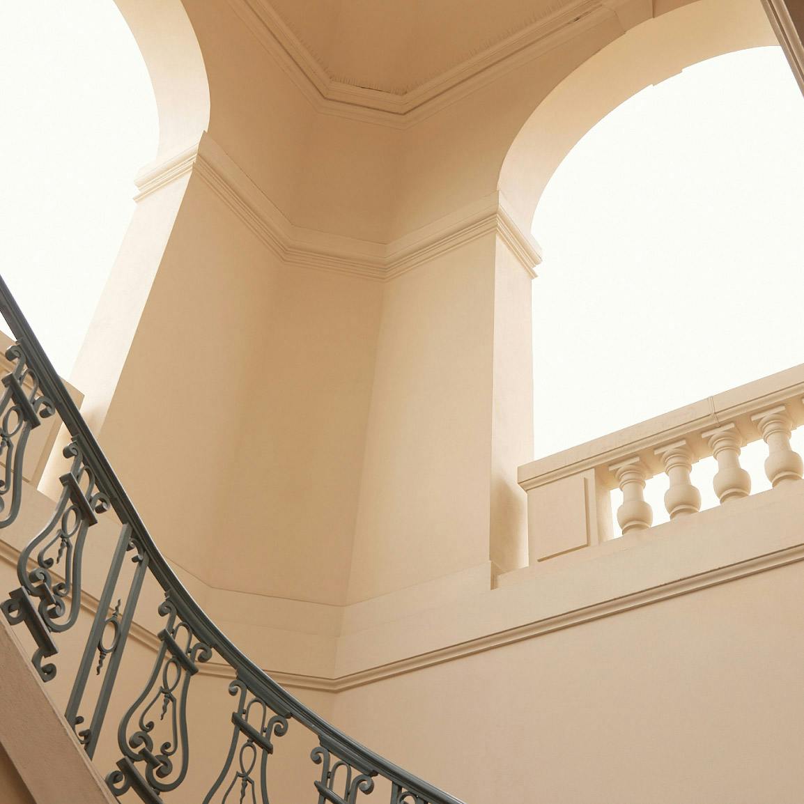 lower angle of spiral staircase railings