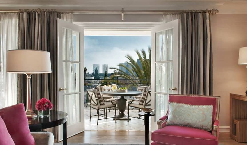 Peninsula Hotel 