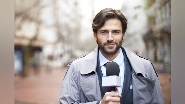 Reporter with microphone