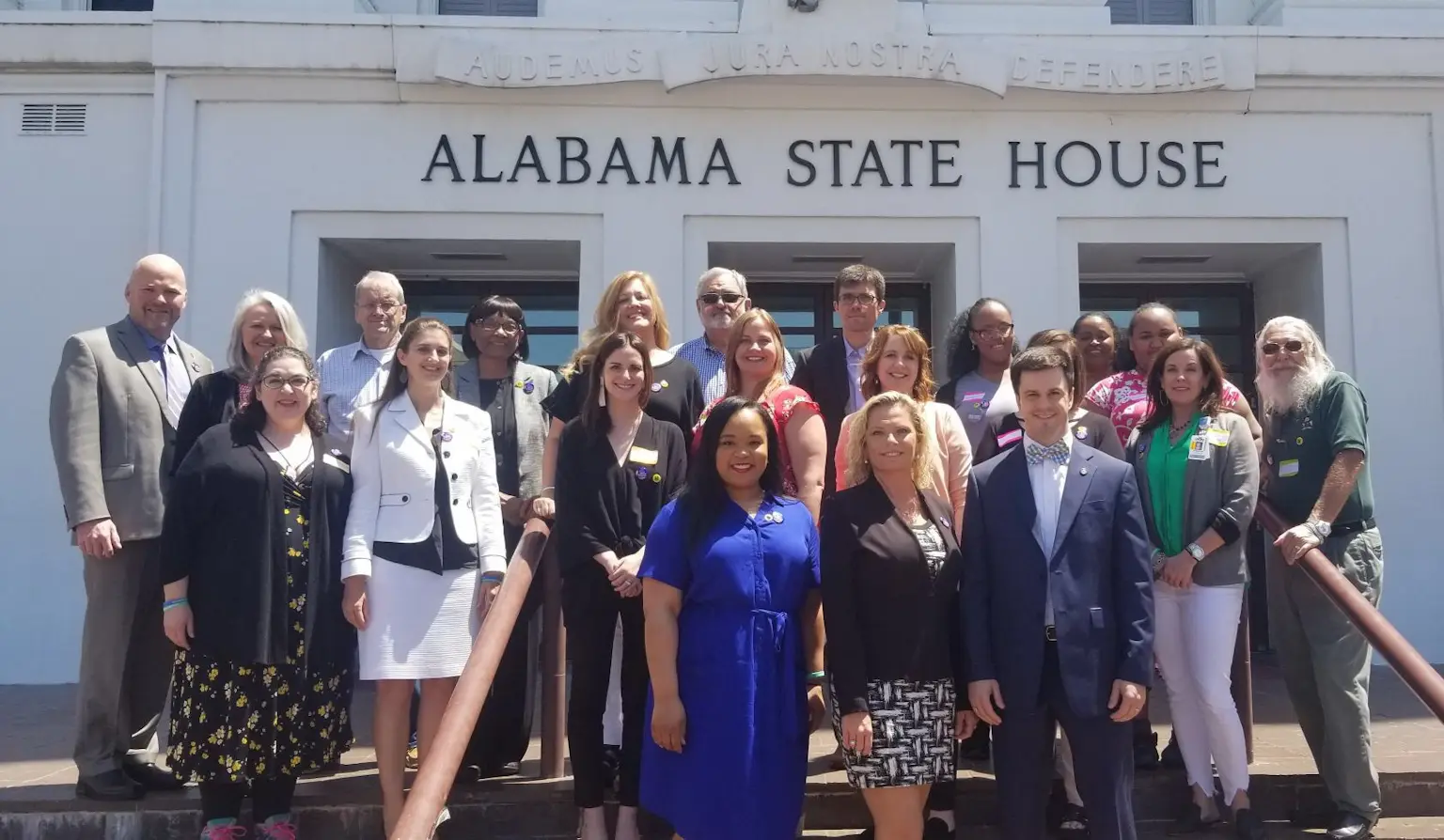 Volunteer group in front of Alabama state house