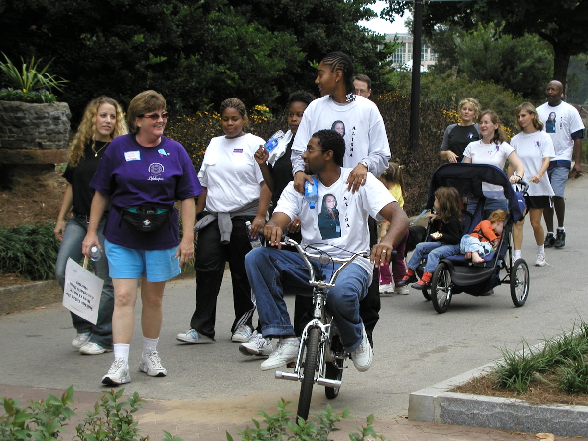 We’ve Come So Far Celebrating the 20th Annual Atlanta Out of the Darkness Community Walk for