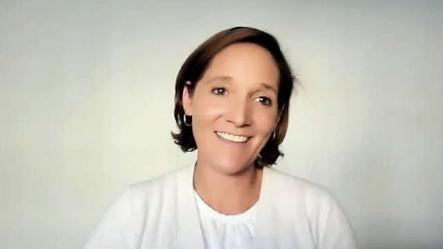Terri Lavely headshot