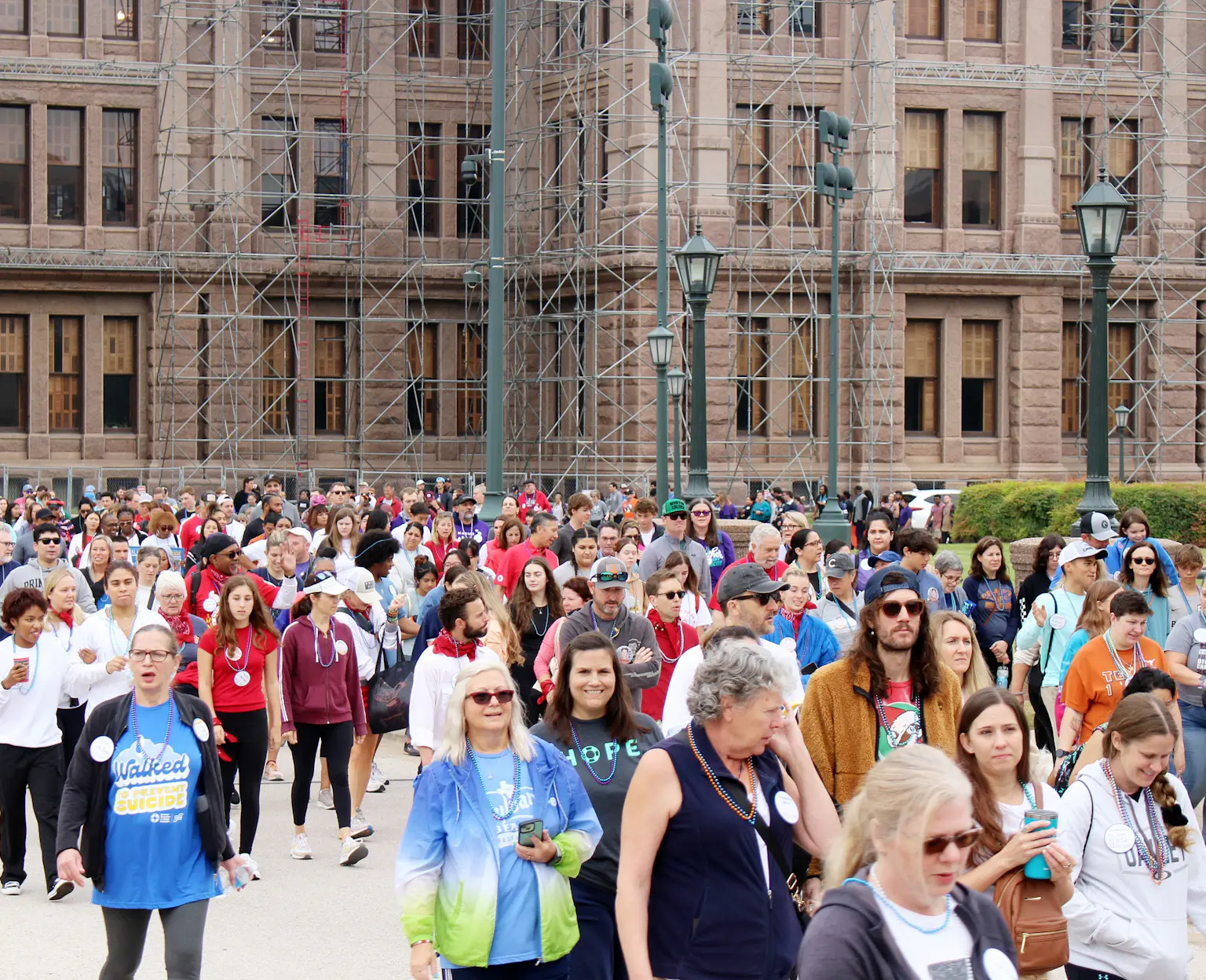 1,000+ people walking at the state capitol for suicide prevention