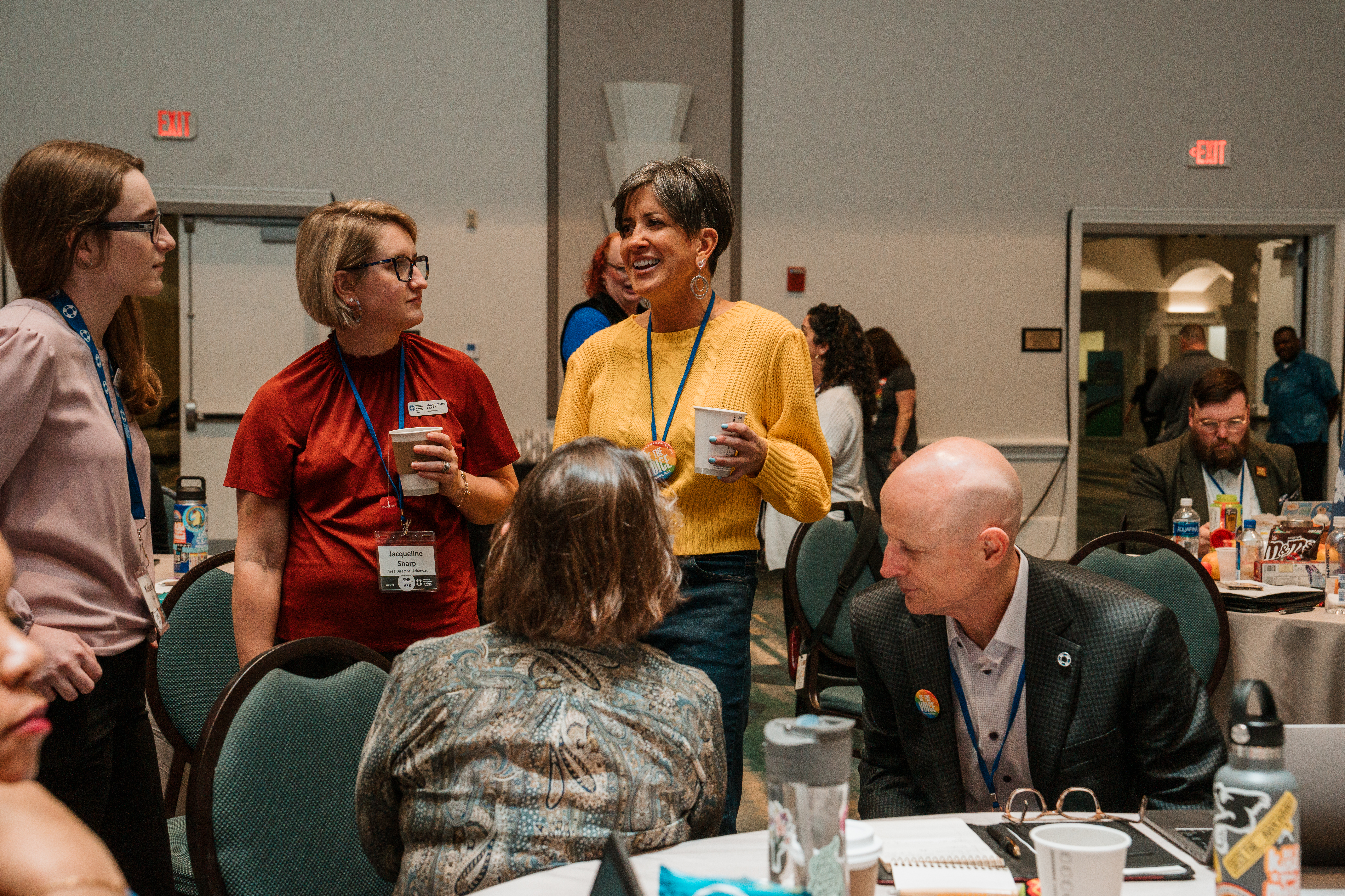 Leaders from Tennessee, South Carolina, Arkansas and Utah exchange ideas between conference sessions