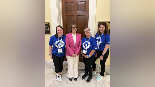 Oregon Advocates with Rep Salinas