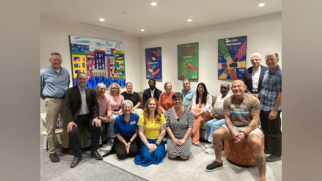 Thirteen advocates from select Congressional districts came to Capitol Hill, joined by AFSP CEO Bob Gebbia, to meet with their members of Congress and staff as they shaped federal funding priorities.