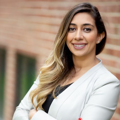 Dr. Farheen Mussani Headshot