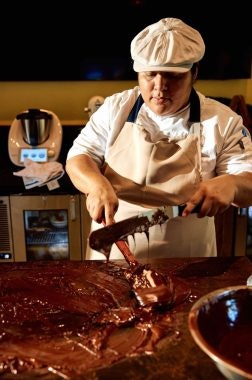 Make Chocolate in Costa Rica at Zapotal
