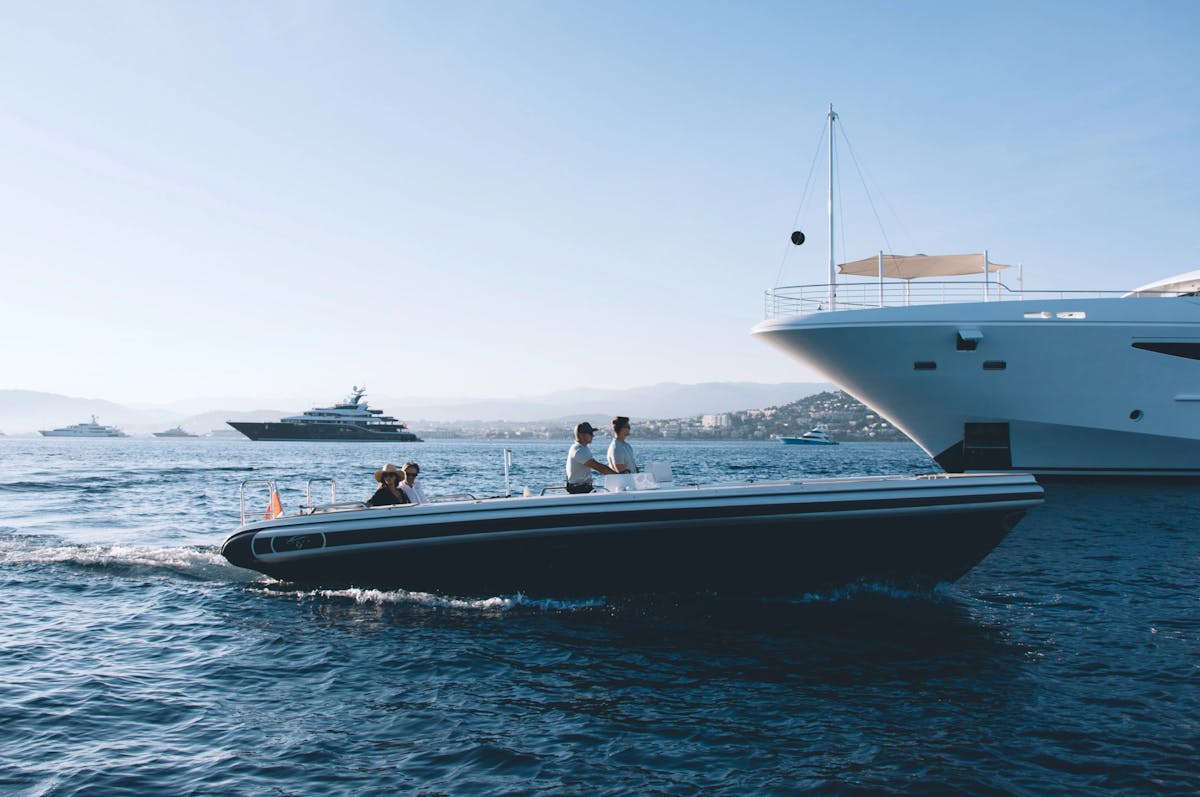 Boat transfer