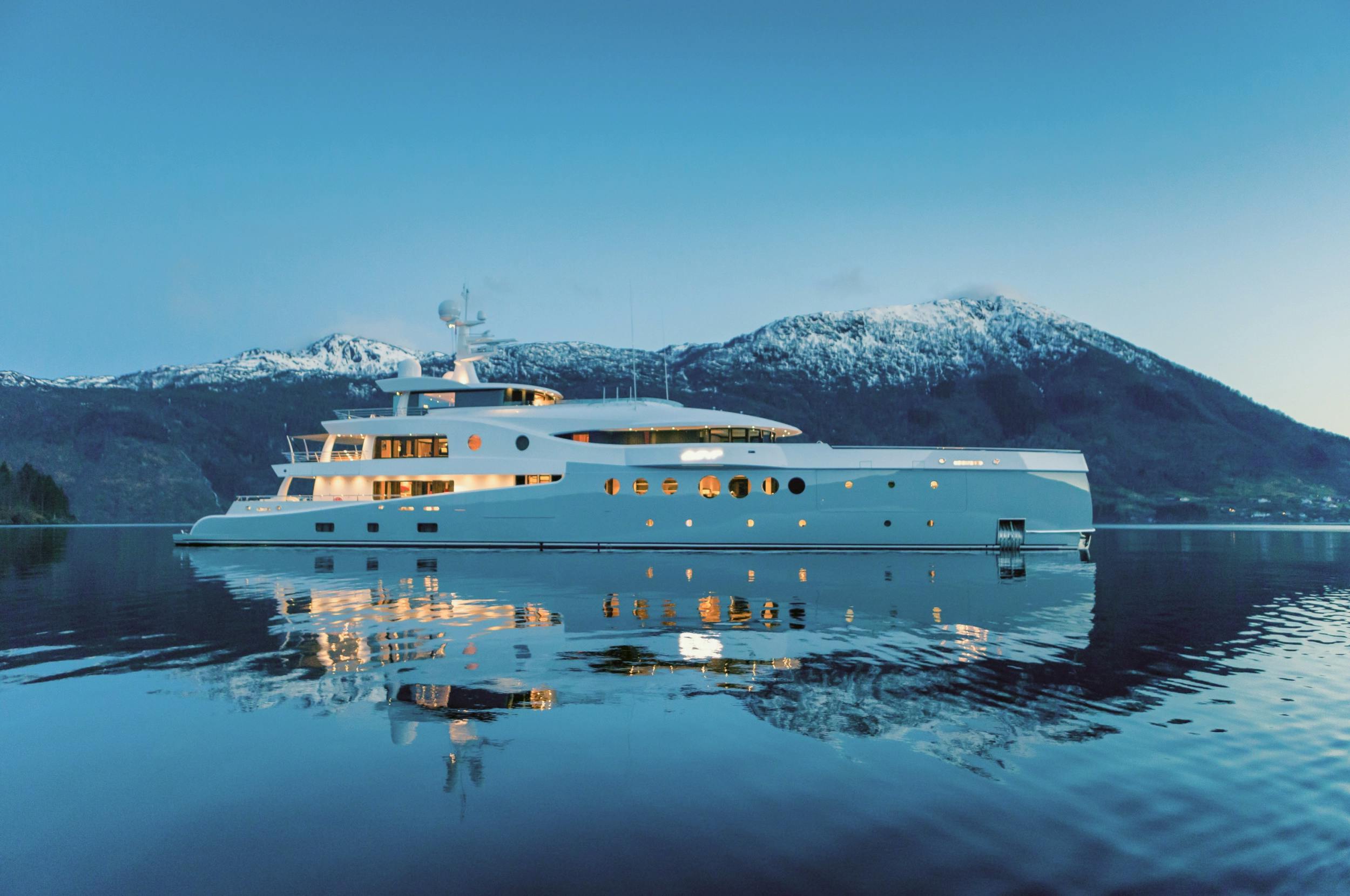 Winter Yachting